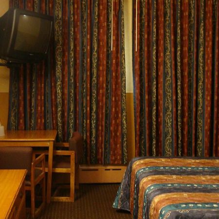 Riviera Motor Inn Brooklyn New York Zimmer foto